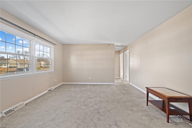 view of carpeted spare room