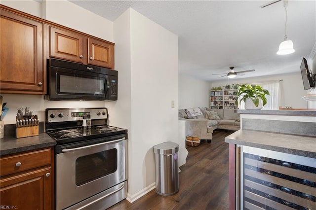 kitchen with ceiling fan, dark wood-type flooring, stainless steel range with electric stovetop, and wine cooler