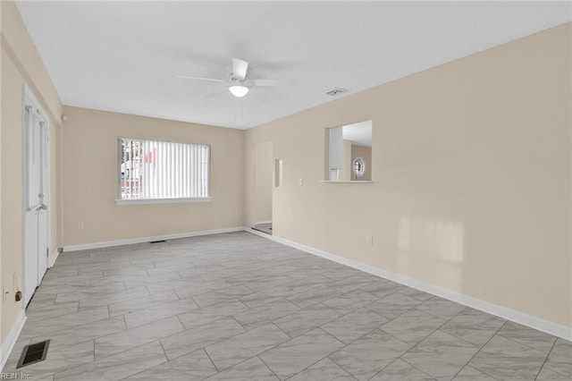 empty room with ceiling fan