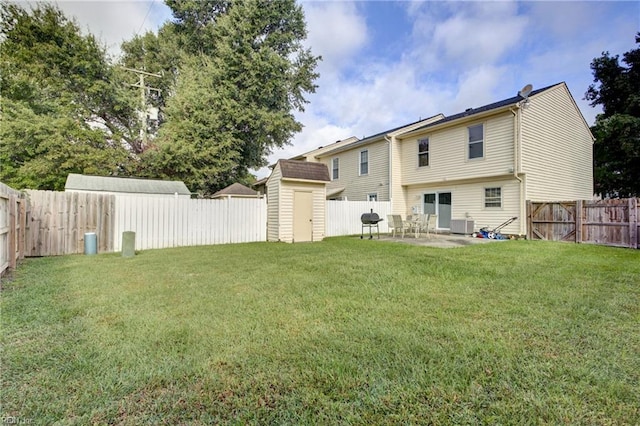 rear view of house featuring a patio area, a shed, a yard, and central air condition unit