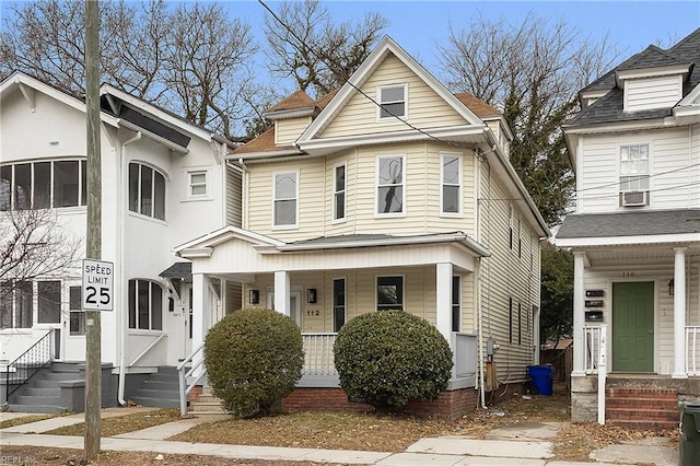 view of front of house