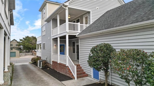 exterior space featuring a balcony