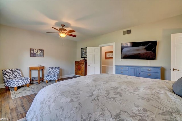 bedroom featuring dark wood-type flooring and ceiling fan