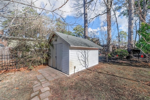 view of outbuilding