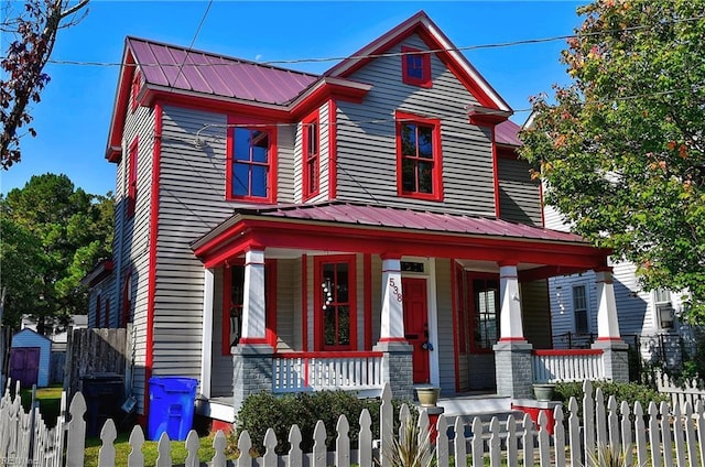 view of front of property with covered porch