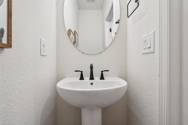 bathroom with sink