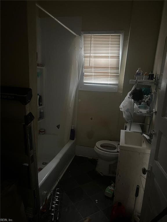 full bathroom featuring shower / bathing tub combination, vanity, tile patterned floors, and toilet