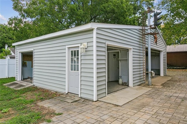 view of outdoor structure featuring a garage