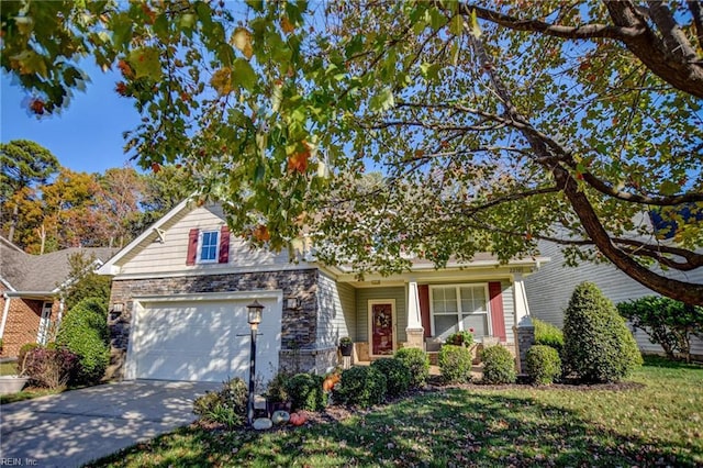 view of front of property with a porch and a front lawn