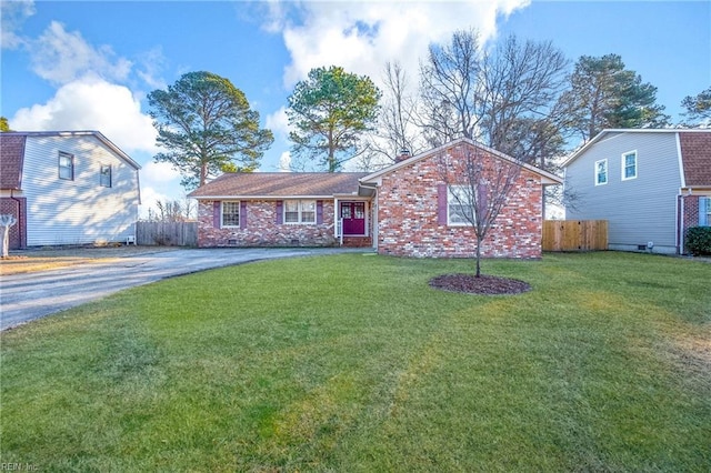 view of front of house with a front yard