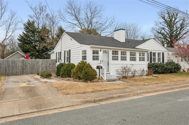 view of front of house