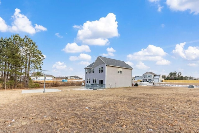 view of property exterior