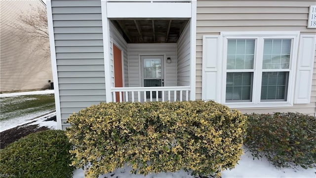 view of property entrance