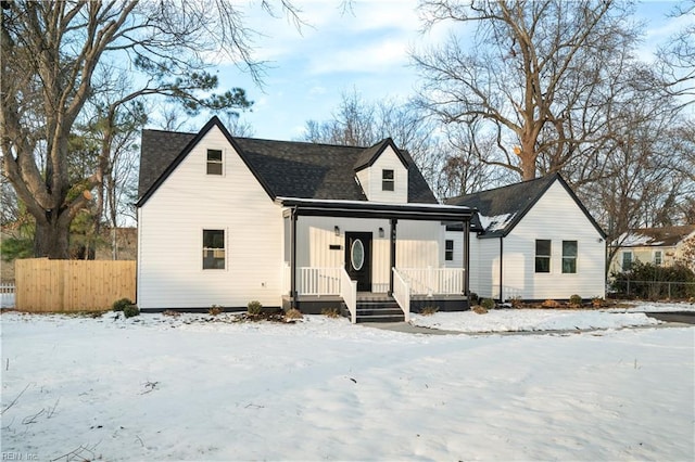 view of front of home with covered porch