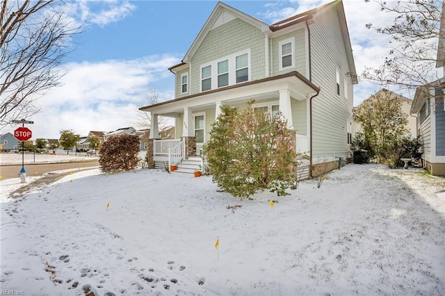 view of front of house with covered porch