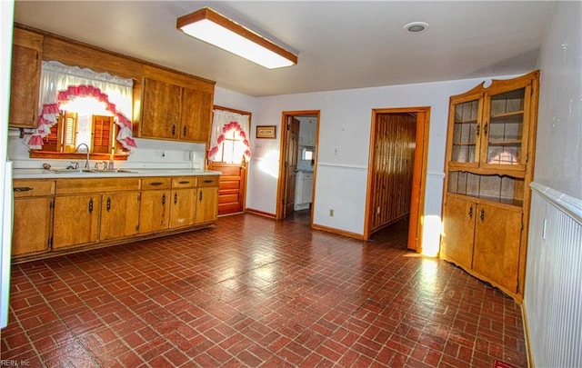 kitchen featuring sink