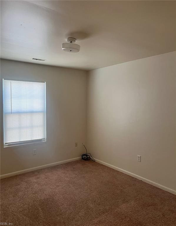 empty room with carpet