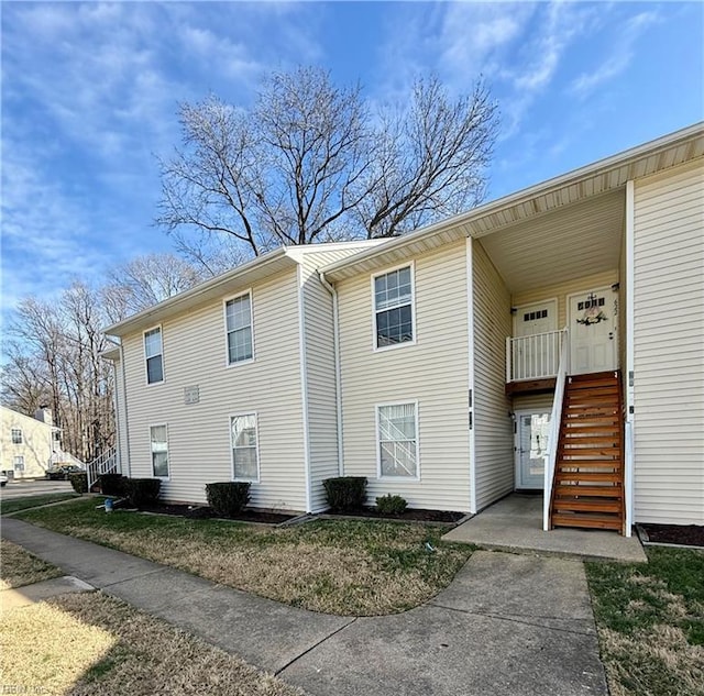 view of property exterior