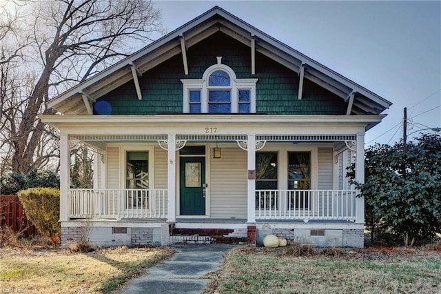 view of front of house featuring covered porch