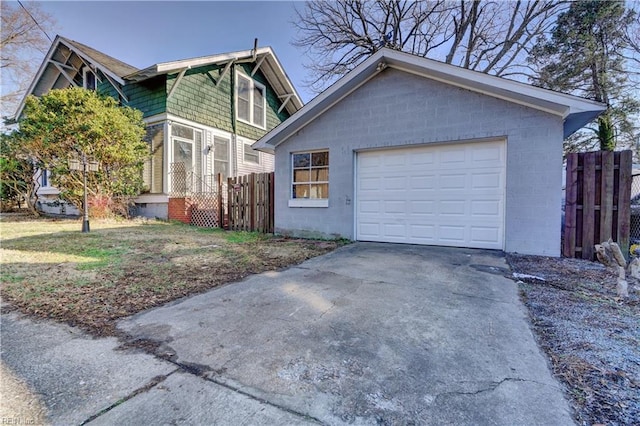 view of front of house with a garage