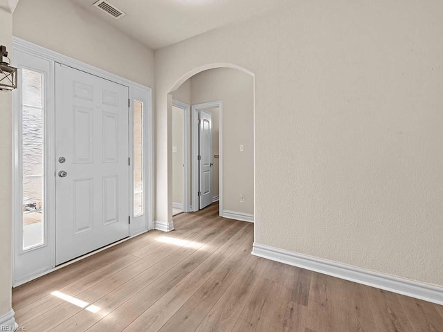 entryway featuring light wood-type flooring