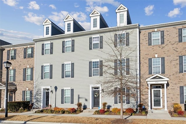 view of townhome / multi-family property