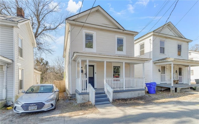 view of front of property featuring a porch