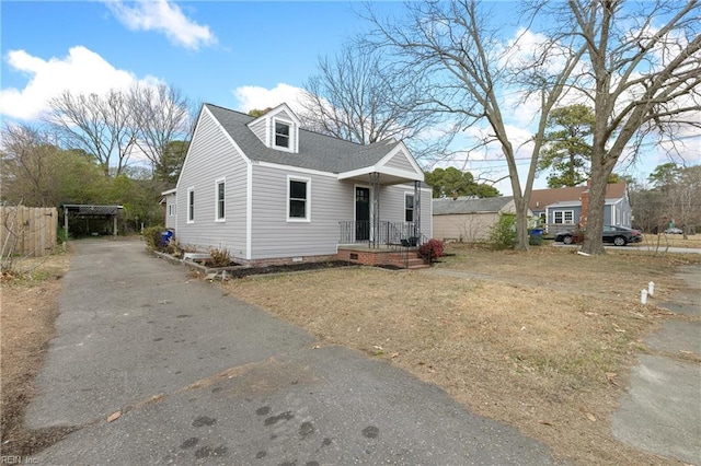 view of front of house with a carport