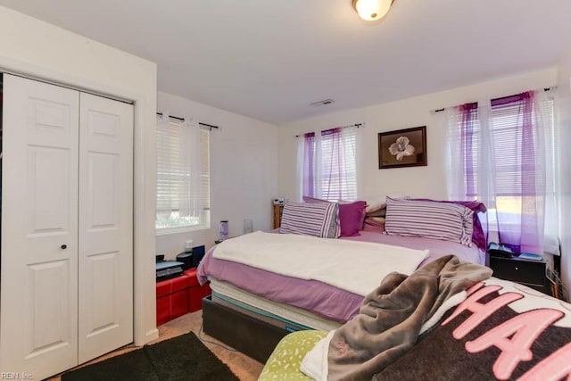 bedroom with a closet