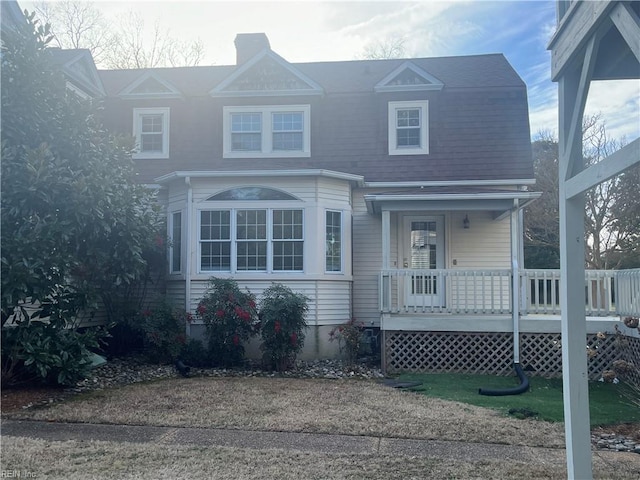 view of front of property with covered porch