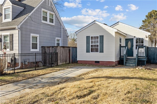 exterior space with a lawn