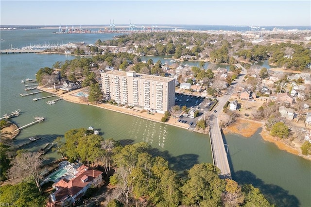 bird's eye view featuring a water view