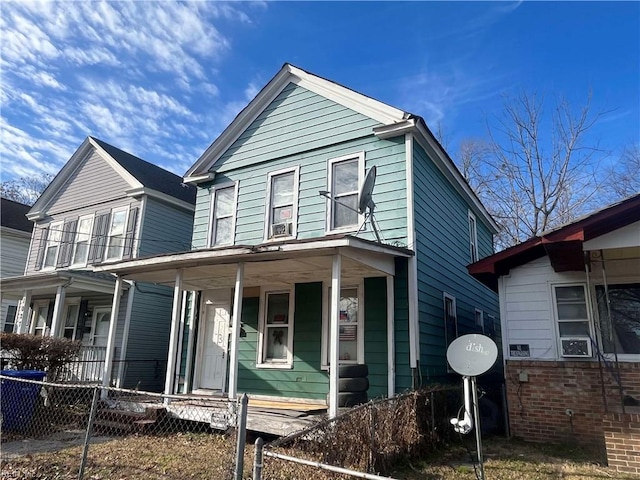 view of front of house featuring a porch