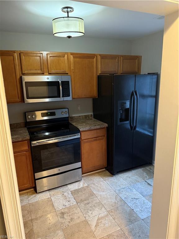 kitchen featuring appliances with stainless steel finishes