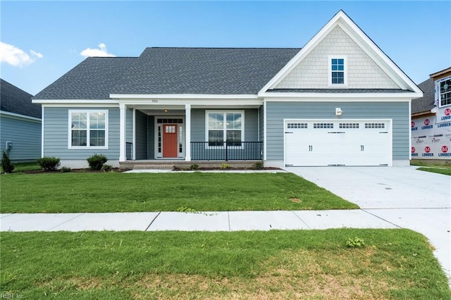 view of front of home featuring a porch and a front lawn