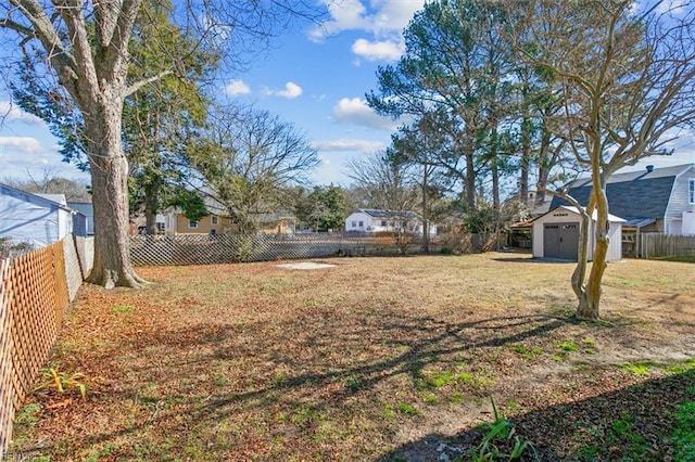 view of yard with a shed