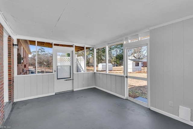 view of unfurnished sunroom