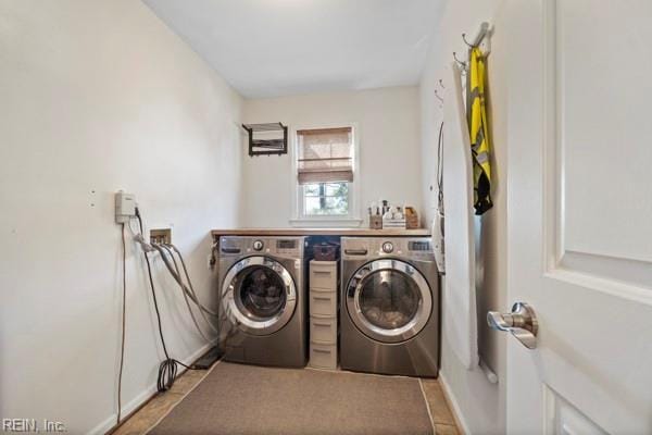 laundry area featuring washing machine and dryer