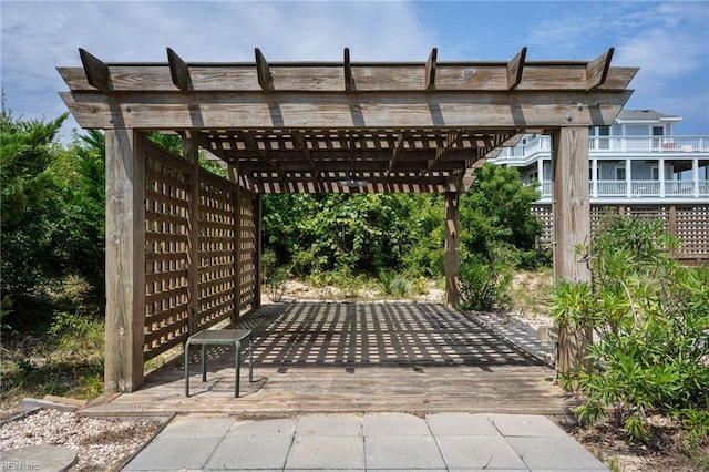 view of property's community featuring a pergola