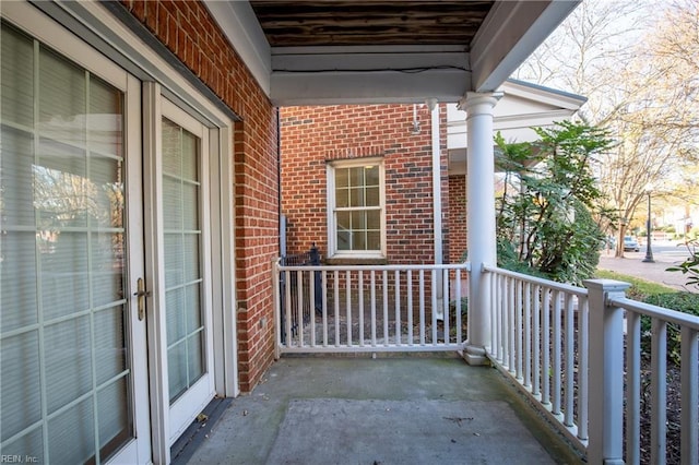 balcony featuring a porch