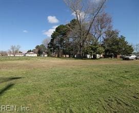 Listing photo 2 for 29AC Coffman Blvd, Chesapeake VA 23321