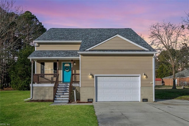 view of front of property with a yard and covered porch