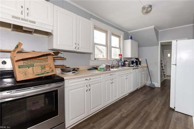 kitchen featuring sink, crown molding, white appliances, white cabinets, and dark hardwood / wood-style flooring