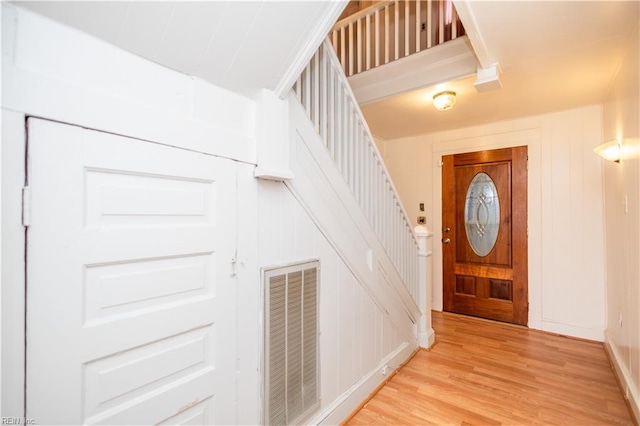 foyer entrance featuring light hardwood / wood-style floors