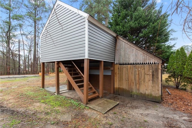 view of outbuilding