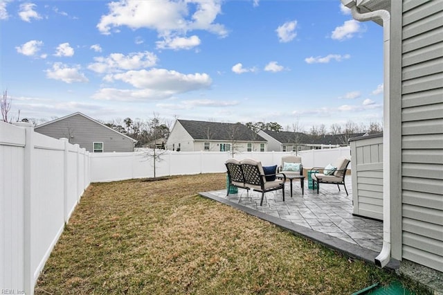 view of yard featuring an outdoor living space and a patio