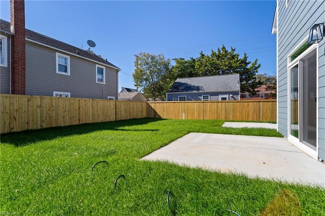 view of yard with a patio