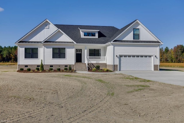 view of front facade with a garage