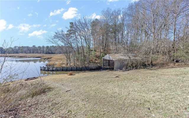 view of yard with a water view