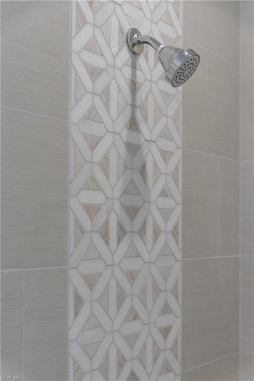 room details with tiled shower